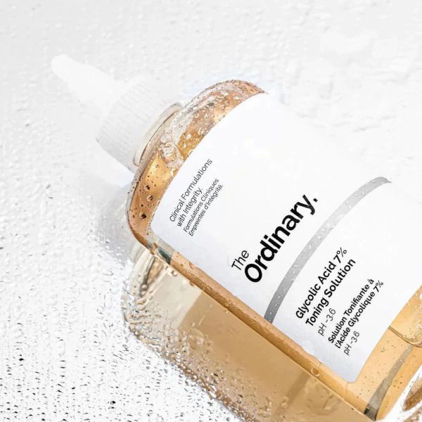 The Ordinary Glycolic Acid 7% Toning Solution Light Weight Liquid Provides Sun Protection 240ml